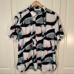 Perry Ellis Men's XL Stretch Cotton Shirt in fun colourful geometric pattern
